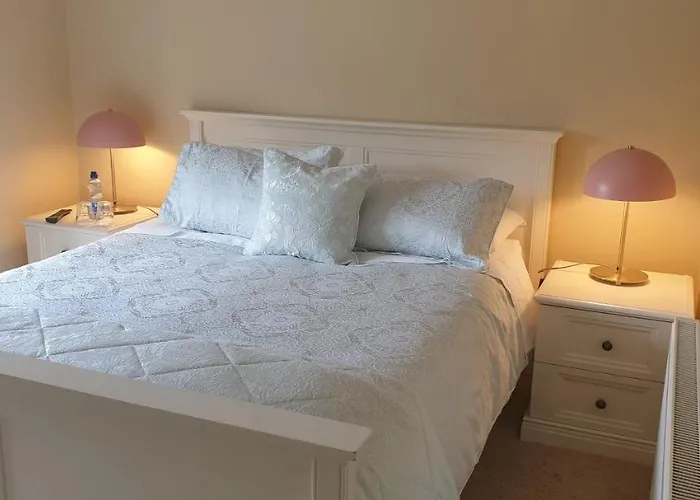 Knightsbrook Guesthouse