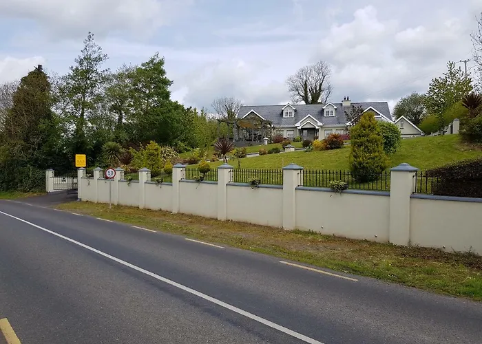 Highfield House Bed And Breakfast Collinstown